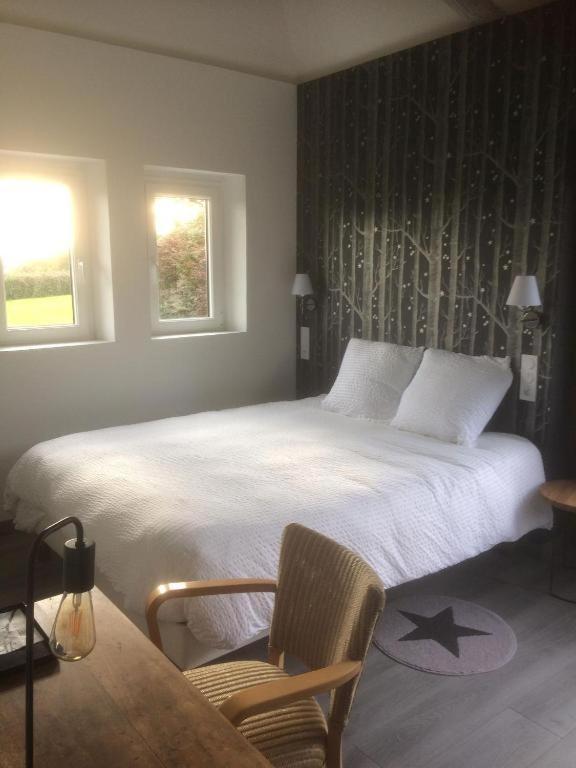 Maison D'Hotes La Bihoree Saint-Germain-de-Livet Room photo